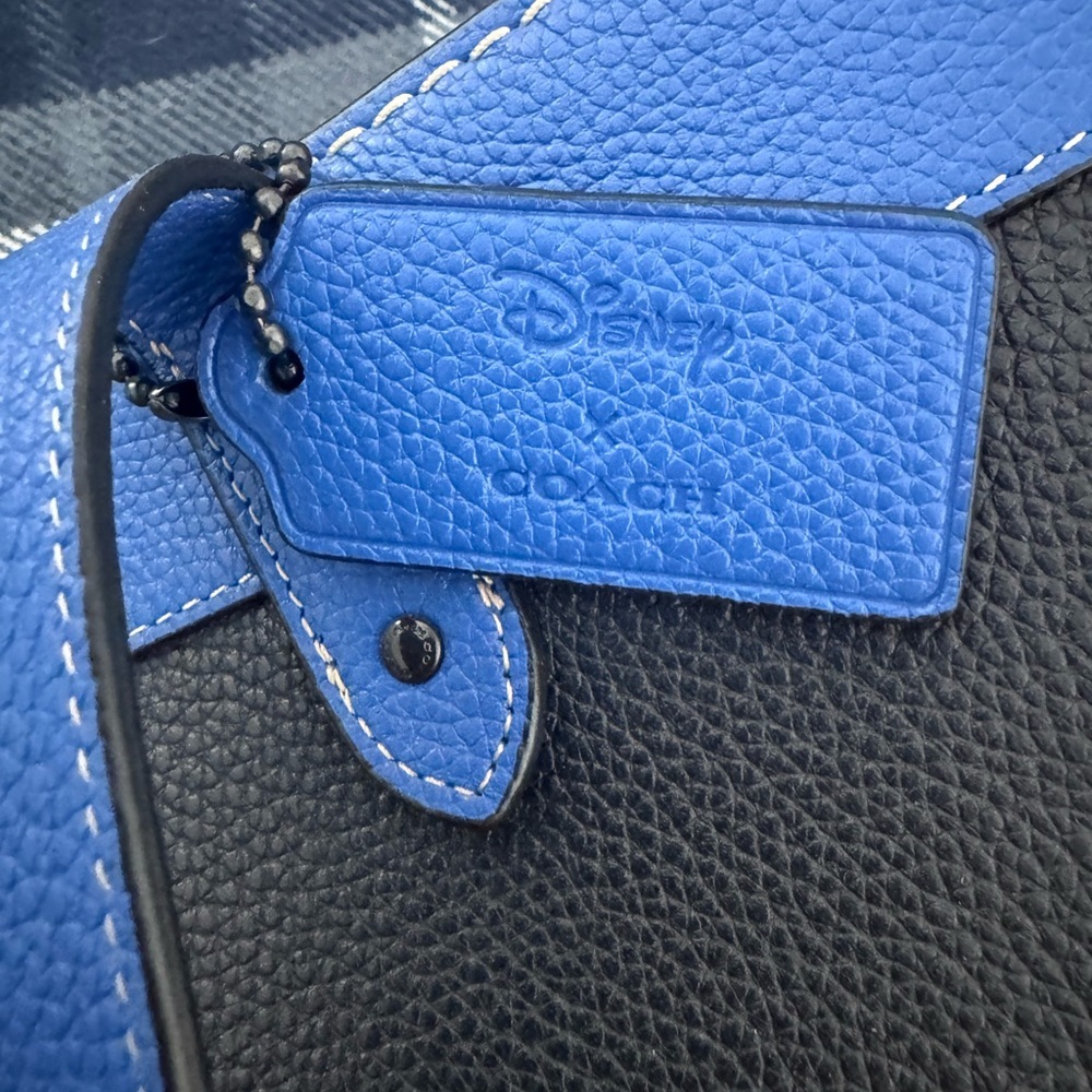 Coach x Disney Parks Walt Disney World Leather Field Tote - Picture 4 of 16